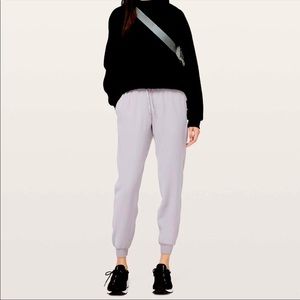 Lululemon On The Fly Jogger  (New w/Tags)